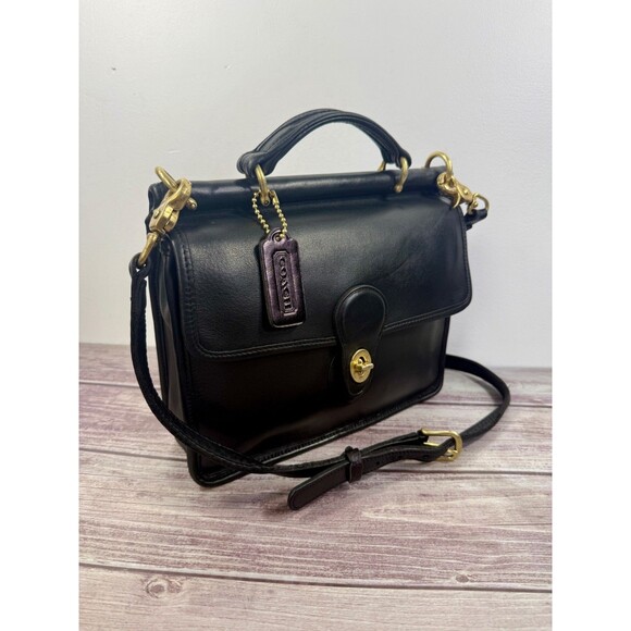 Vintage COACH Willis #9927 Black Leather Crossbody HandBag Beautiful - Picture 3 of 17
